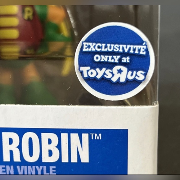 Funko Pop Geoffrey as Robin 3.75 inch Action Figure Brand New!!! 2021 Exclusive! - Picture 7 of 8